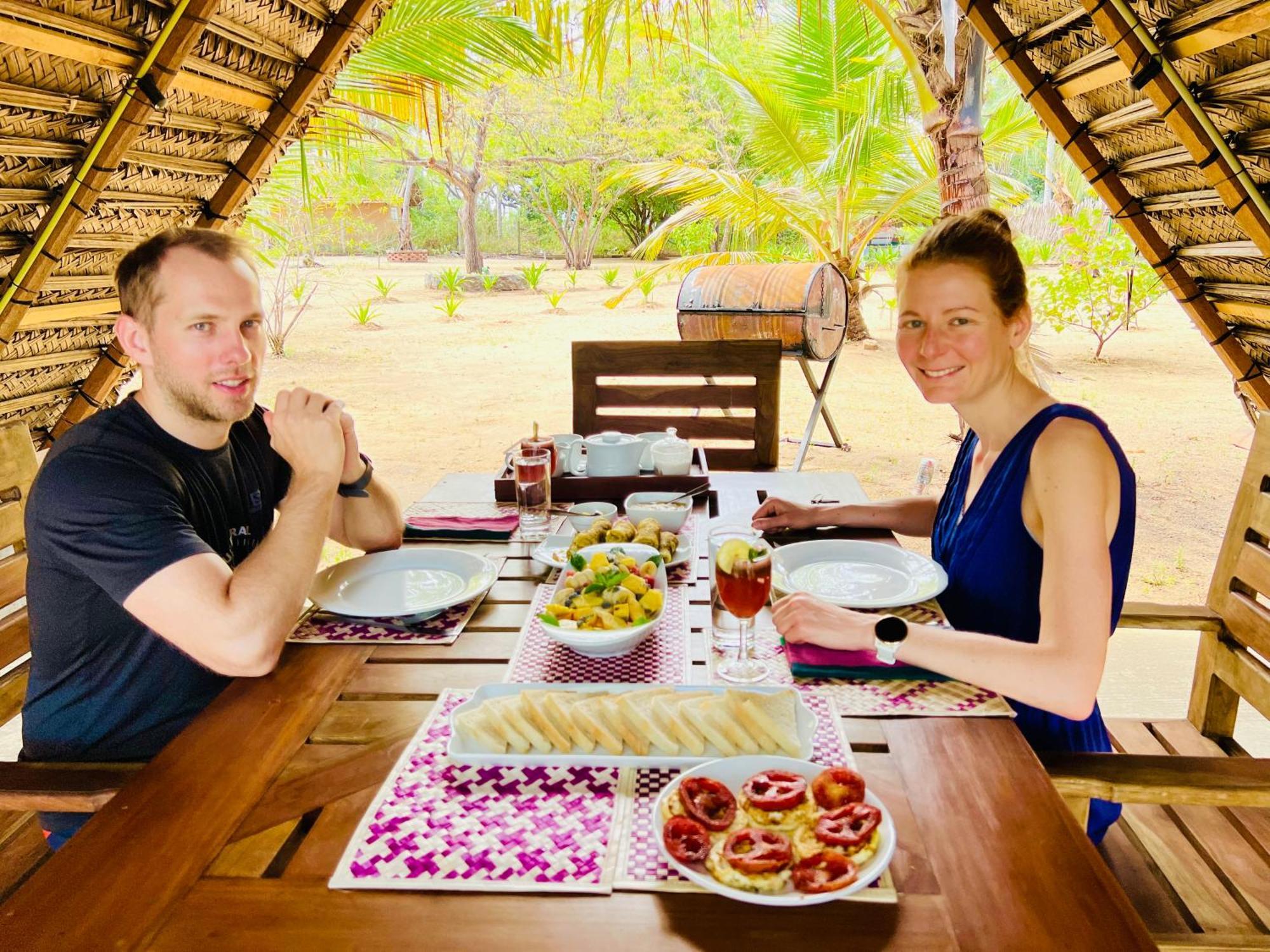 Kingfisher Beach Resort-Yala Kirinda  Extérieur photo