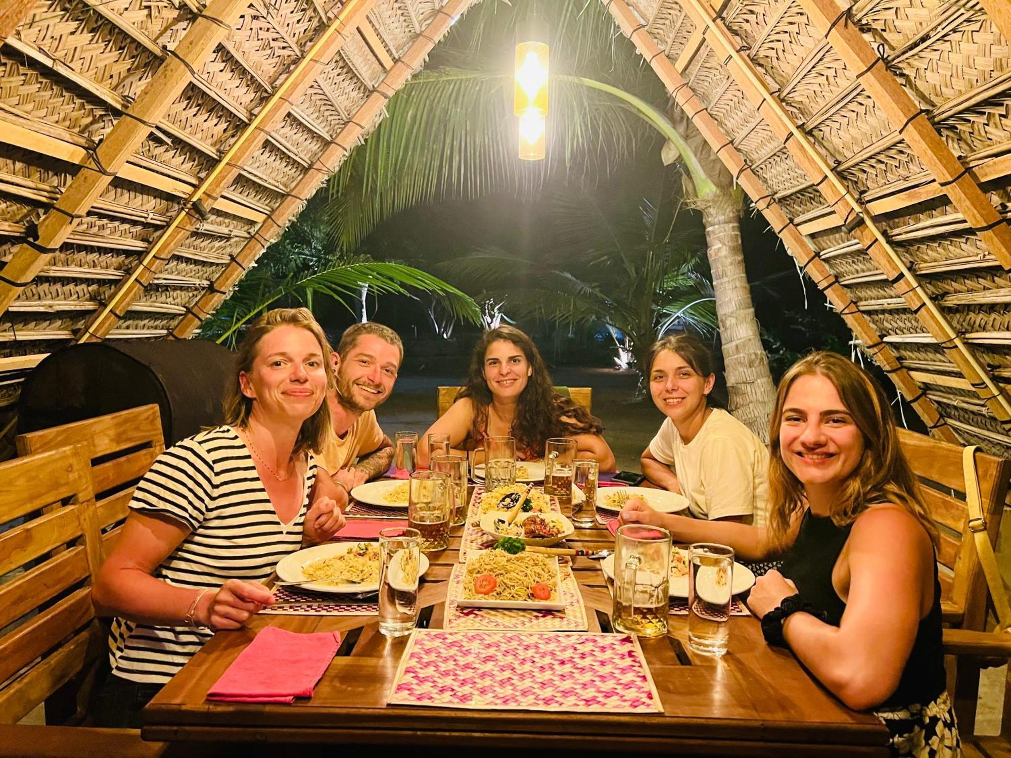 Kingfisher Beach Resort-Yala Kirinda  Extérieur photo